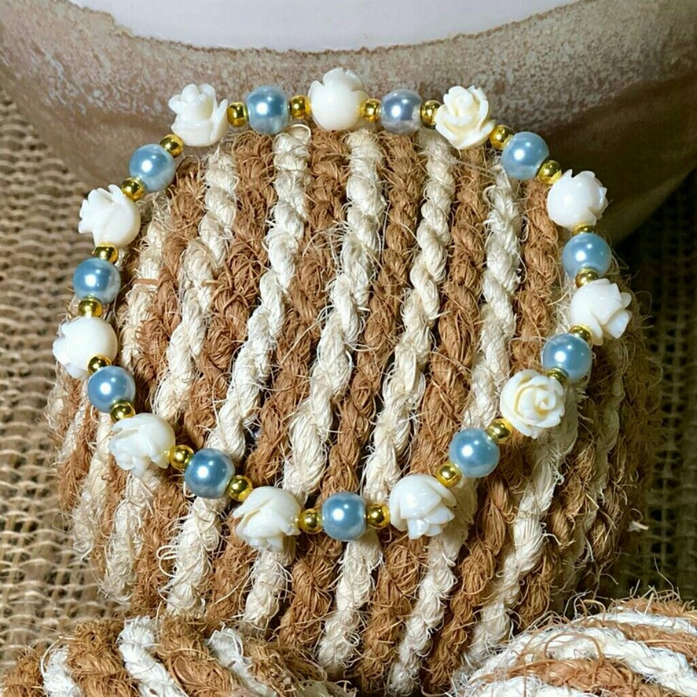 Pastel Sister Flower Bracelet